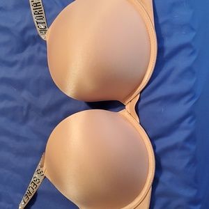 Victoria's secret shiny strap bra
